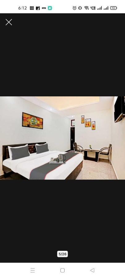 Hotel O K R Resdiancy Near Botanic Garden Of Indian Republic Noida Bagian luar foto
